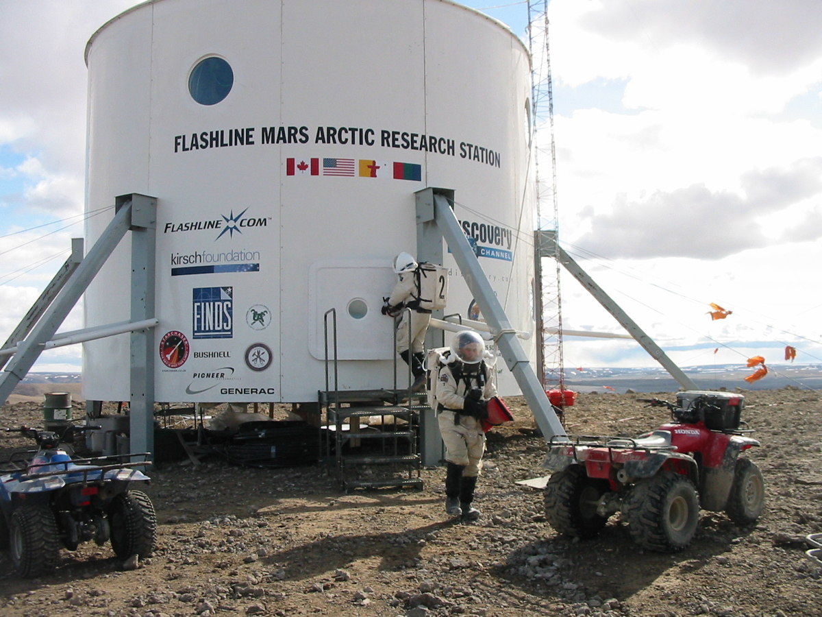 Wanted: Volunteers for Yearlong Mock Mars Mission in Canadian Arctic